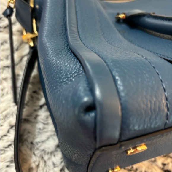 Michael Kors large blue chambray Carine bag - Picture 10 of 12